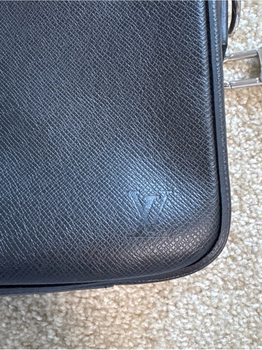 Louis Vuitton Porte Documents Black Taiga Leather Laptop Briefcase - Picture 5 of 5